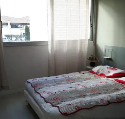 Chambre à louer dans une maison à perols