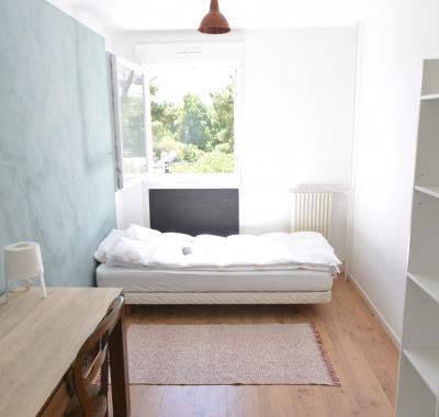 Chambres à louer en colocation 140€/semaine, possibilité nuité ou mois