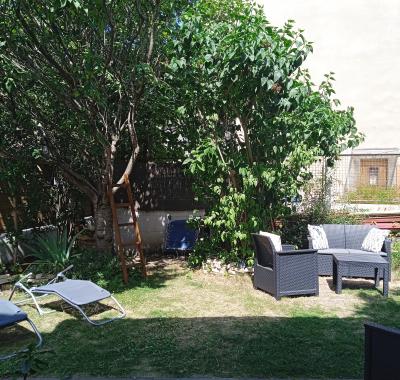 Chambre 12m2 dans maison avec jardin