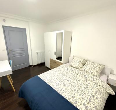 LOCATION 6 CHAMBRES PARIS