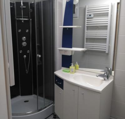 Appartement meublé dans maison