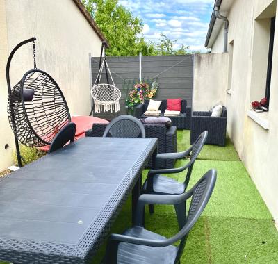 MAISON ENTIÈRE 8 MIN DU CIRCUIT 24H DU MANS