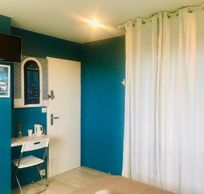 La chambre "CONTES"  pour 1 personne  SEPT 26 - JUIN 27 proche Bayonne