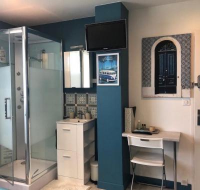 La chambre "CONTES"  pour 1 personne  SEPT 26 - JUIN 27 proche Bayonne