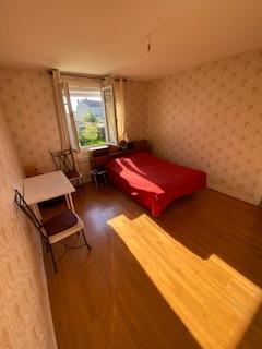 Chambre meublée à louer en colocation