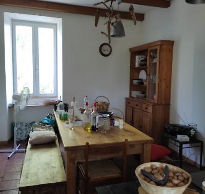 Chambre chez l'habitant dans maison en pierre Sud Ardèche