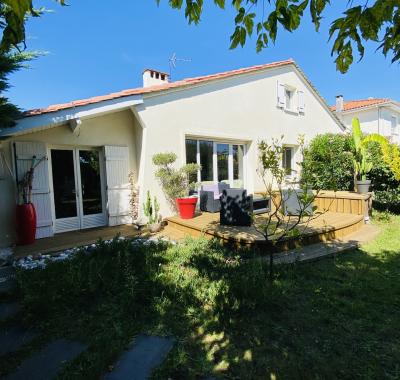 Chambre chez l'habitant - Villa avec Jacuzzi