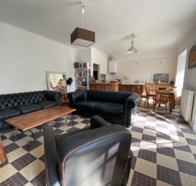 Dans ancien presbytère XVIème siècle hyper centre Tréguier