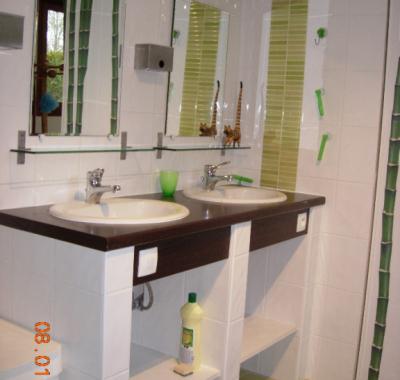 Chambres à 20mns  Nantes, Carquefou, sur  route de Paris