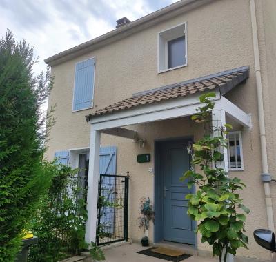 Chambre à louer à Emerainville