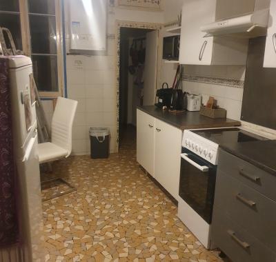 Chambre montpellier ecusson avec sauna( eventuellement contre menage)