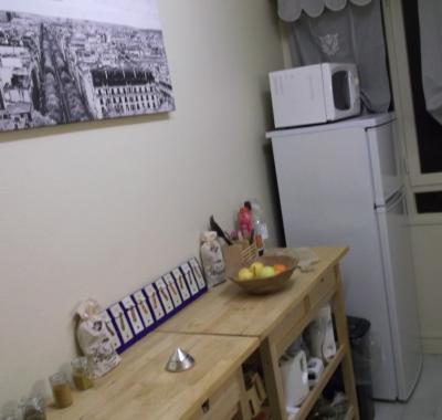 Propose un canapé en plein coeur de Tours