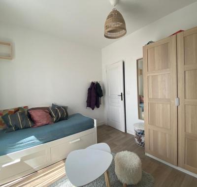 Chambre Meublée cosy pour étudiant ou jeune travailleur