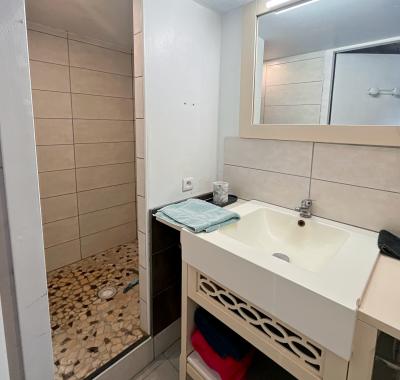 Studio 20 M2 proche frontière suisse