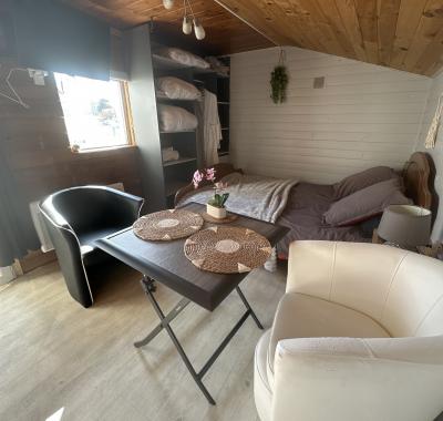 Studio 20 M2 proche frontière suisse