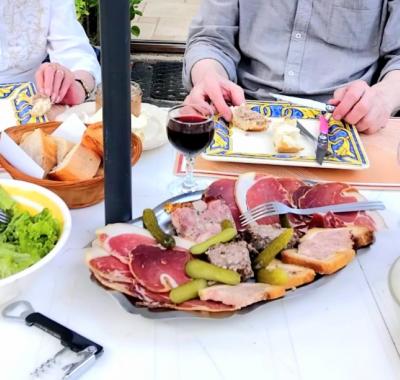 Chez Romu une bouffée d oxygène au coeur de la Margeride !