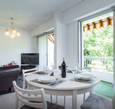 Petite résidence au calme, chambre accès terrasse