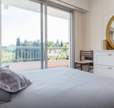 Petite résidence au calme, chambre accès terrasse