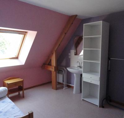 Chambre meublée indépendante (13m²)