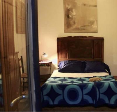 Chambre Lacrouzetolle avec Balcon