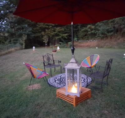 LES HORTENSIAS  CHAMBRE CHÂTAIGNE