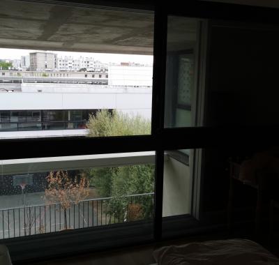 Chambre 12m2 chez l'habitante Pantin a 2 stations de métro de Paris