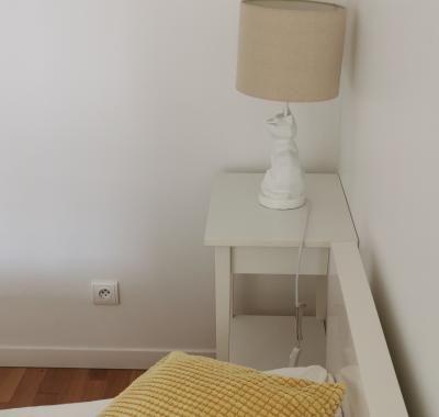 Chambre 12m2 chez l'habitante Pantin a 2 stations de métro de Paris