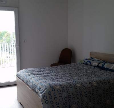 Charmant T2 (44m²) neuf meublé