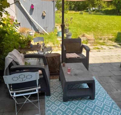 Chambre avec coin salon à louer à la nuit ou la semaine