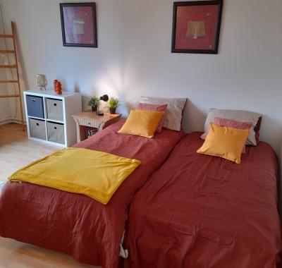 Chambre avec coin salon à louer à la nuit ou la semaine