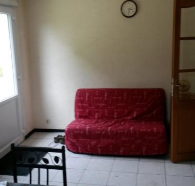 Chambre dans petite maison campagnade