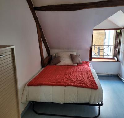 Chambre meublée chez l'habitant