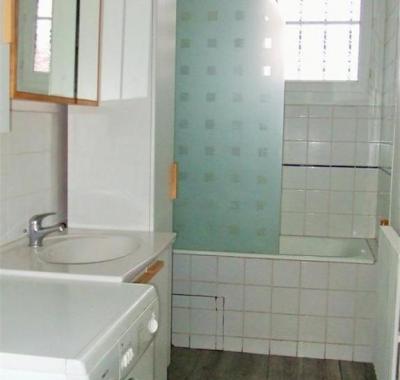 Joli F4 traversant à 2 pas de la gare sncf