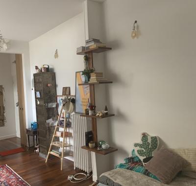 35m2, 2 personnes maximum, à 2 mn de la ligne de métro 11