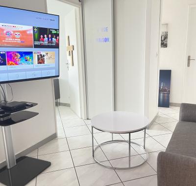Colocation de 3 étudiantes ou jeune actives