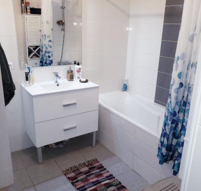 CHAMBRE À LOUER SUR LA CÔTE D'AZUR