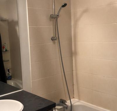 Chambre avec vue sur cour intérieure