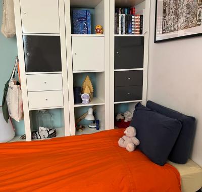 Chambre avec vue sur cour intérieure