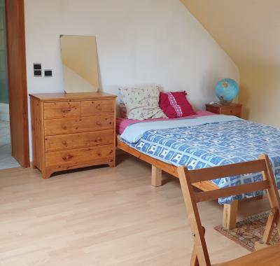 Chambre à Ecaussinnes, maison avec grand jardin