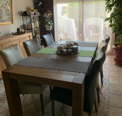 Chambre dans belle maison de ville au calme