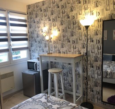 Chambre 10m2 dans maison familiale PROCHE UNIVERSITE