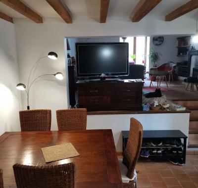 Chambre chez l'habitant au coeur du village de Quézac