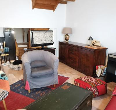 Chambre chez l'habitant au coeur du village de Quézac