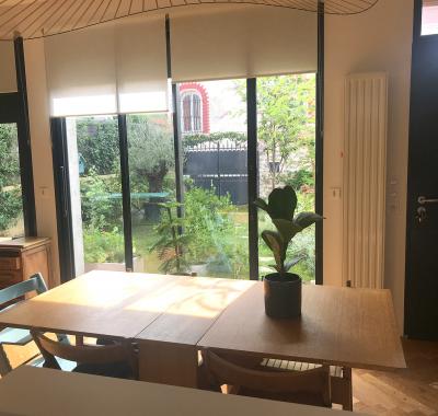 Chambre avec vue sur jardin/ petit déjeuner / Wifi