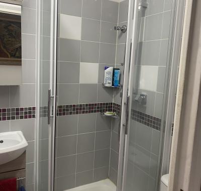 Chambre à louer lit double