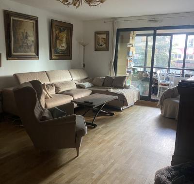 Chambre à louer lit double