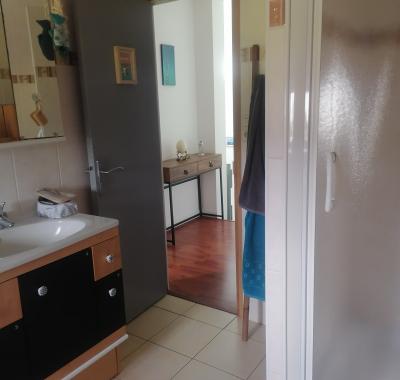 Chambre à louer dans jolie longère au calme