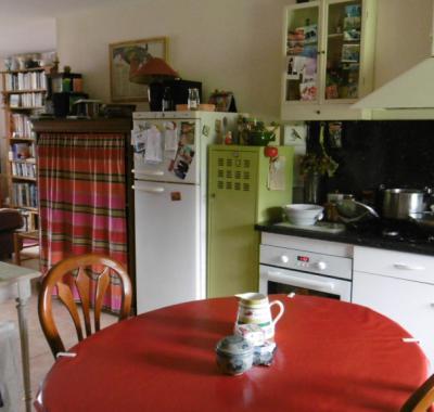 Chambre dans appartement  s la campagne béarnaise