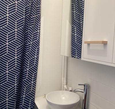 Chambre à louer dans appartement centre ville hormis les we