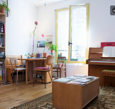 Grande chambre dans un appartement sympa!